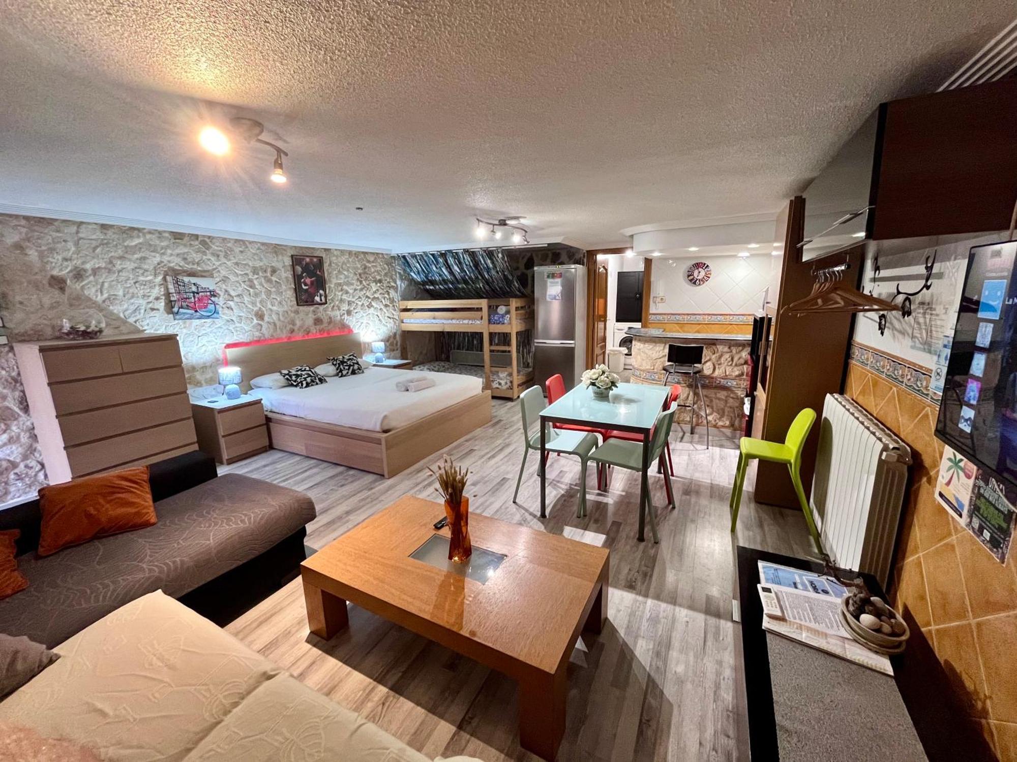 All In One Ground Floor With Terrace Next To Sea Ел Кампело Екстериор снимка